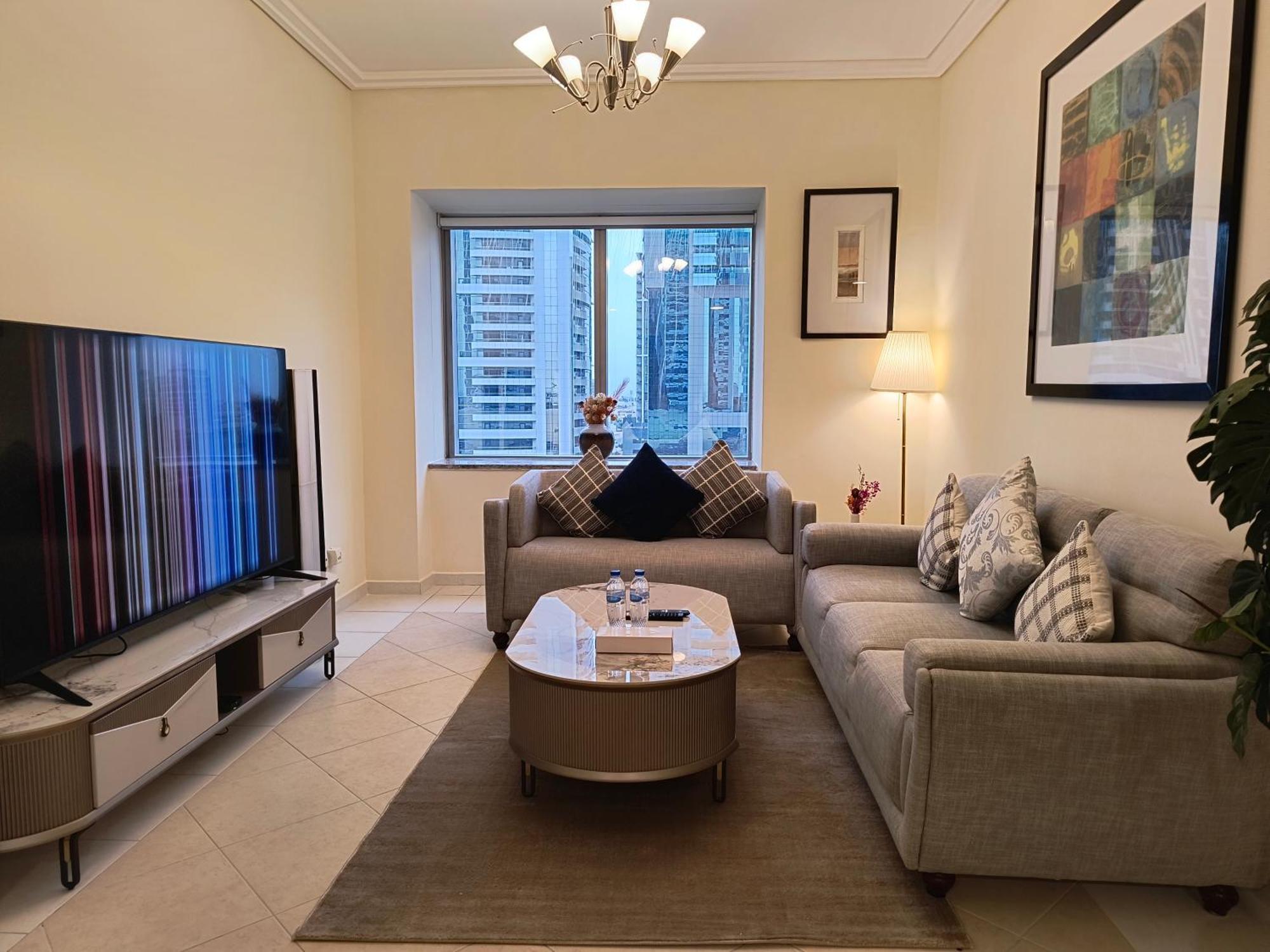 Trinity Holiday Homes - Sheikh Zayed Road Near To Financial Center Metro Station Дубай Екстер'єр фото